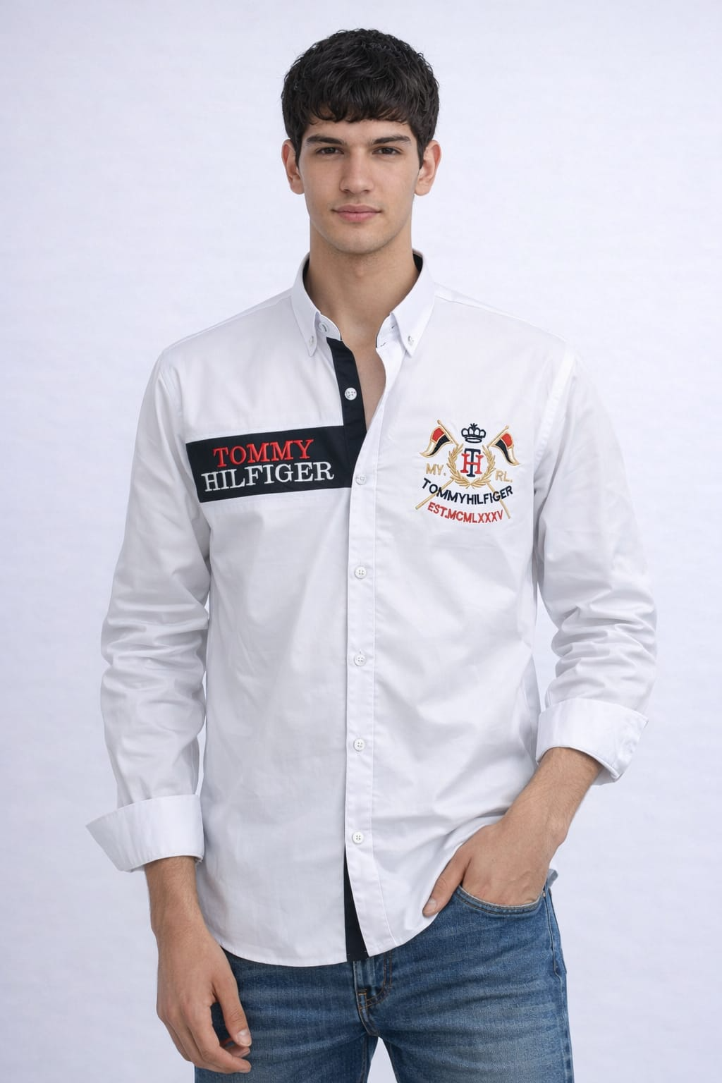 29a234ad-3bf5-45a6-a6bf-526440a1bd27 قميص كم قطن تطريز -ابيض CH175 - الصورة 1