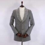 بالطو جوخ - رمادي فاتح -ياقة كول شال فرو - CT101 - Image 2