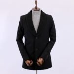 بالطو جوخ - اسود -ياقة كول شال فرو - CT103 - Image 2