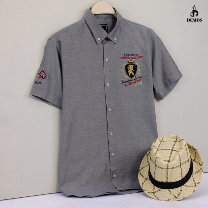 ⁦C108Oxford قميص اكسفورد نص كم تطريز رمادي⁩ - الصورة ⁦2⁩