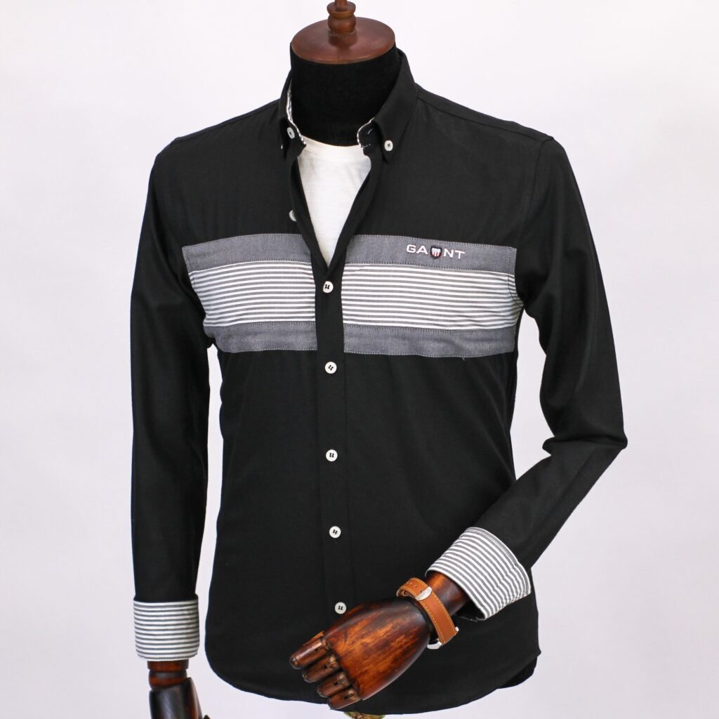 b4e3e9b1-17f4-42df-a1a3-39aeedd43d09-scaled-1.jpg قميص كم قطن تطريز -اسودCH125 - Image 1