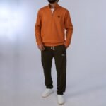 سويت شيرت نص سوسته ميلتون A.E - برتقالي - Image 3