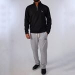 ⁦سويت شيرت نص سوسته ميلتون A.E - اسود⁩ - الصورة ⁦3⁩