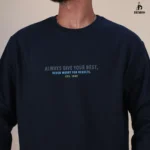 سويت شيرت ميلتون NEVER WORRY – كحلي - Image 2